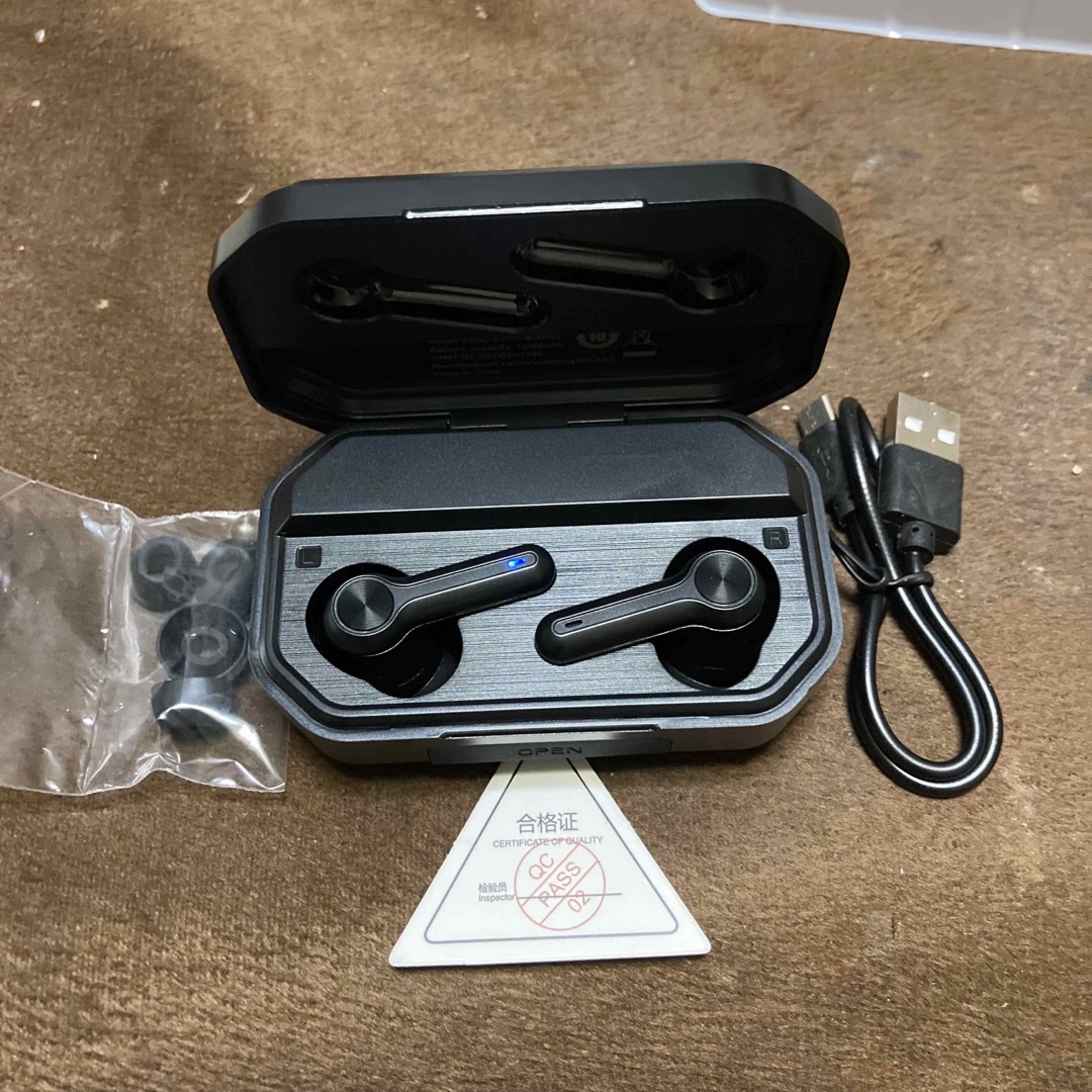 新品未使用品!レノボ フルワイヤレスイヤホン Bluetooth
