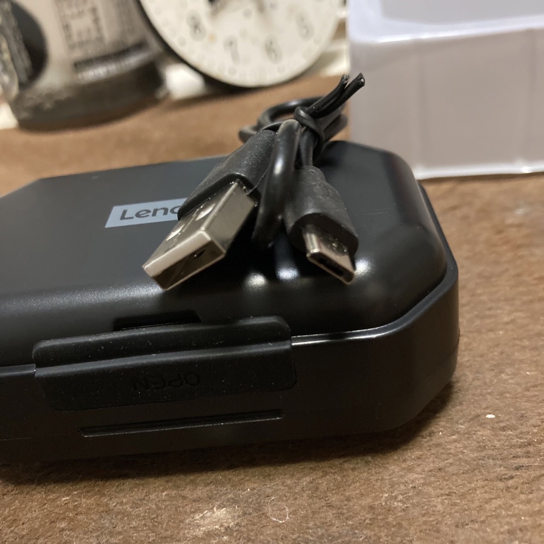 新品未使用品!レノボ フルワイヤレスイヤホン Bluetooth