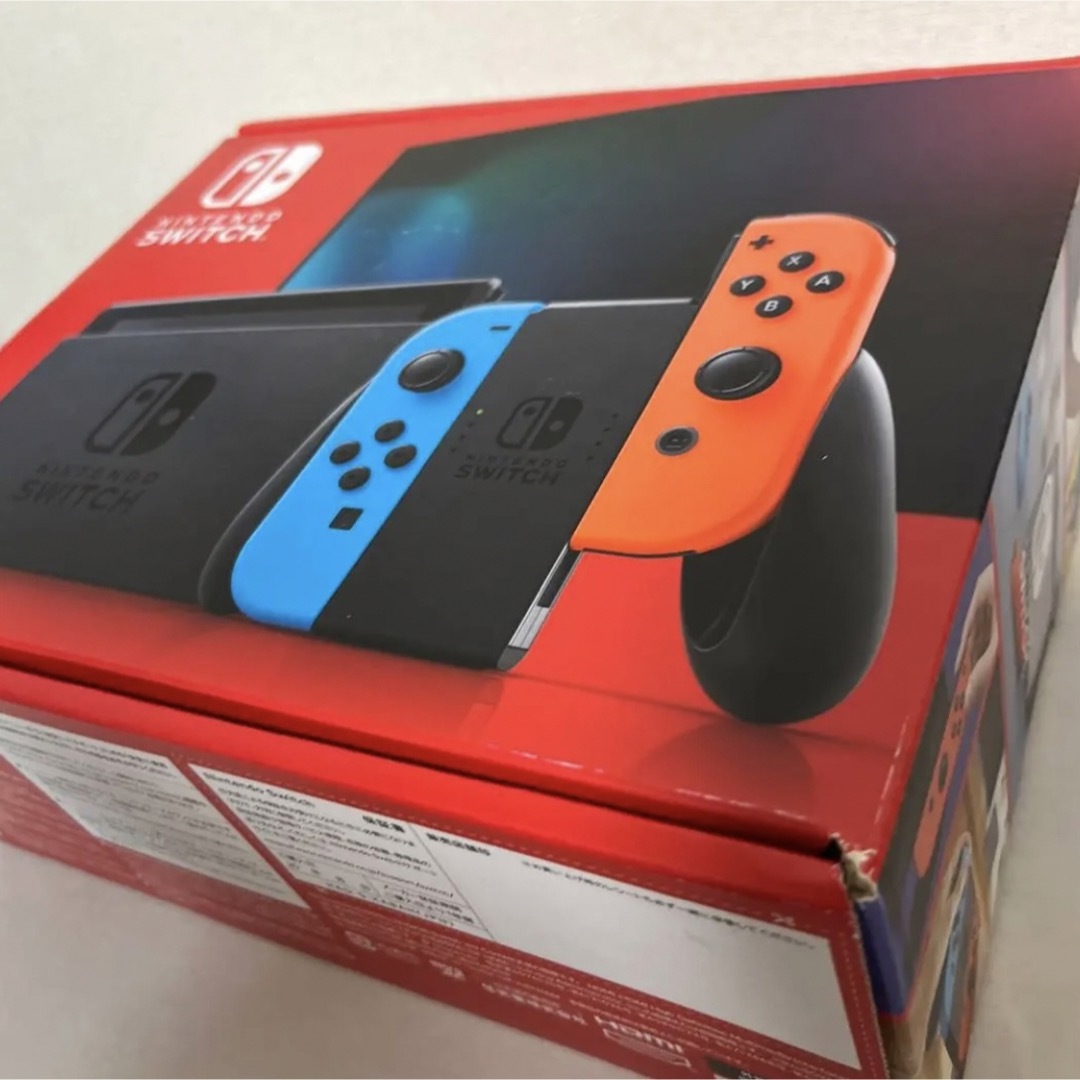 美品NINTENDO SWITCHニンテンドースイッチ本体&マイクロSDカード付