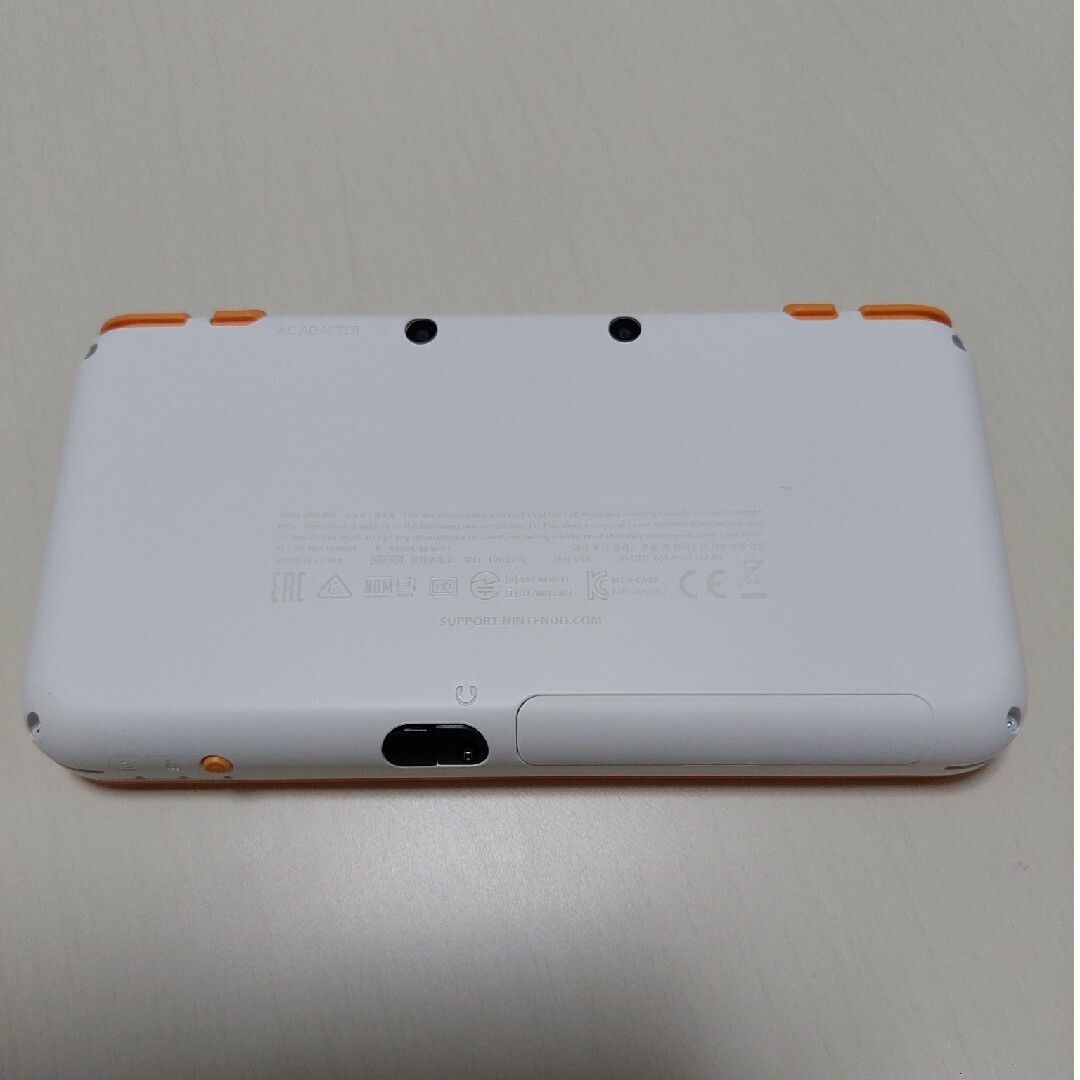 Nintendo ゲーム機本体 NEW ニンテンドー 2DS LL ホワイト/オ