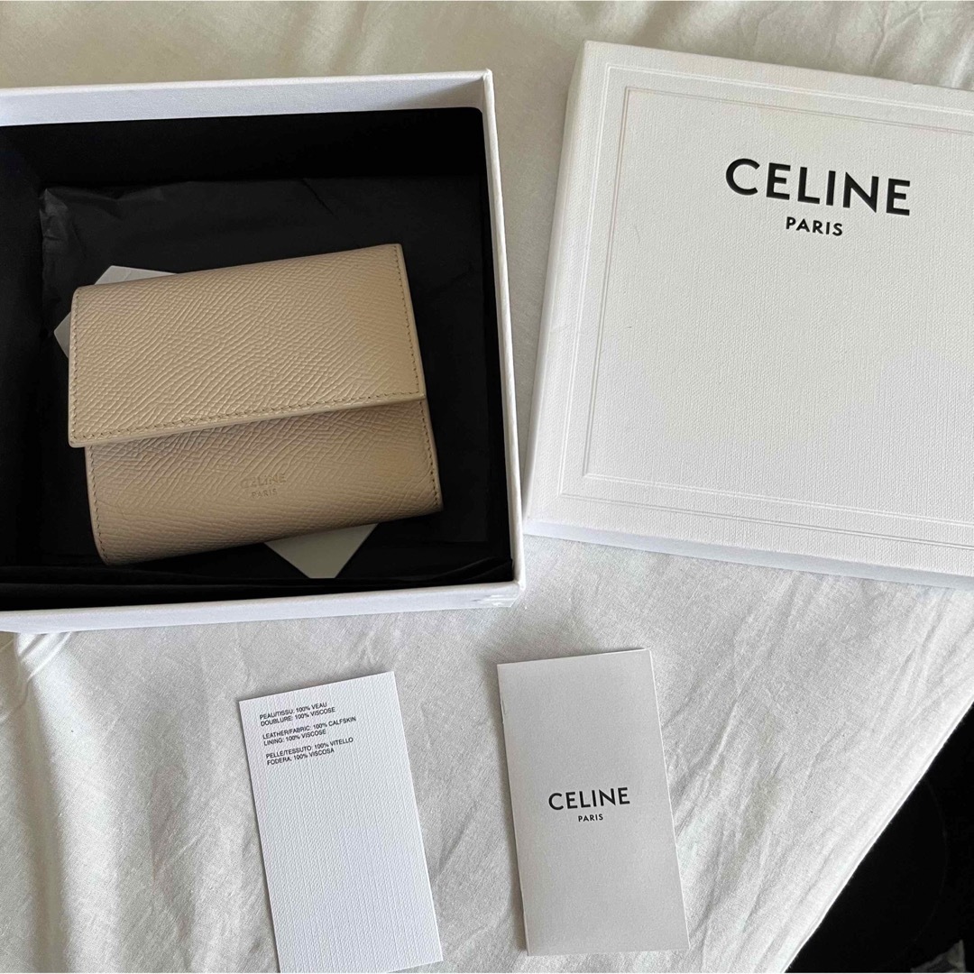 スナップボタン内側【未使用級✨】スモール トリフォールドウォレット CELINE