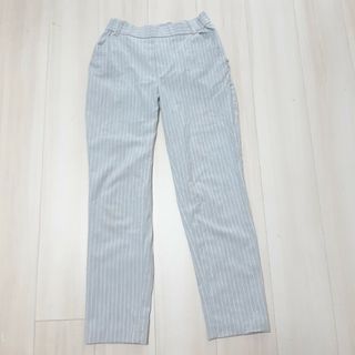 ザラ(ZARA)のZARAテーパードパンツ(カジュアルパンツ)