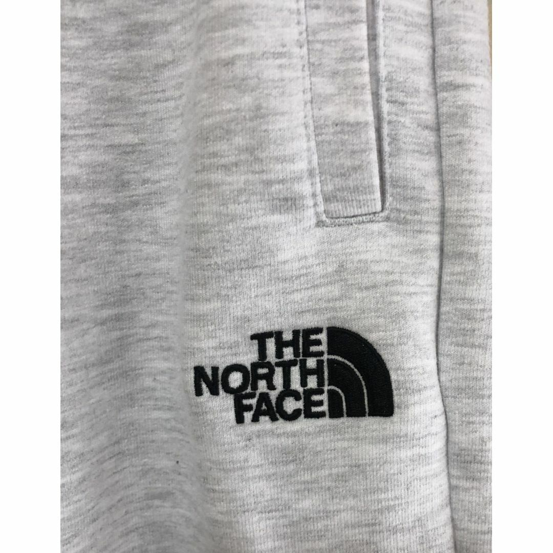 THE NORTH FACE(ザノースフェイス)のザ ノースフェイス スウェットジョガーパンツ XL(90)グレー 7分丈 4/3 メンズのパンツ(その他)の商品写真