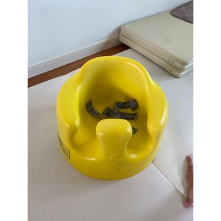 バンボ(Bumbo)のBumbo バンボベビーソファー専用腰ベルト入り ミモザイエロー 1個(その他)