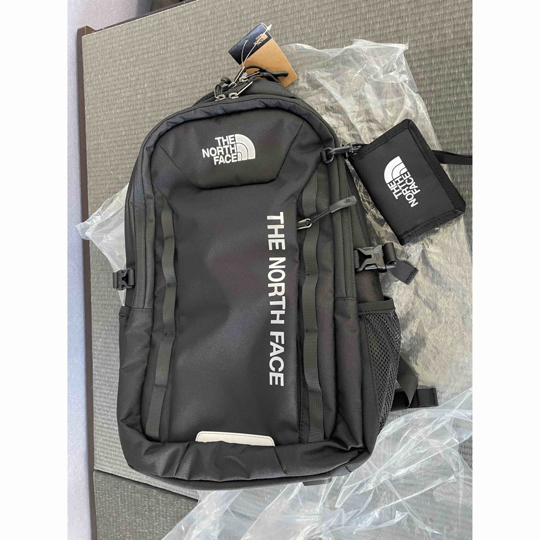 THE NORTH FACE - 新品未使用のノースフェイスのリュック 20l キッズの