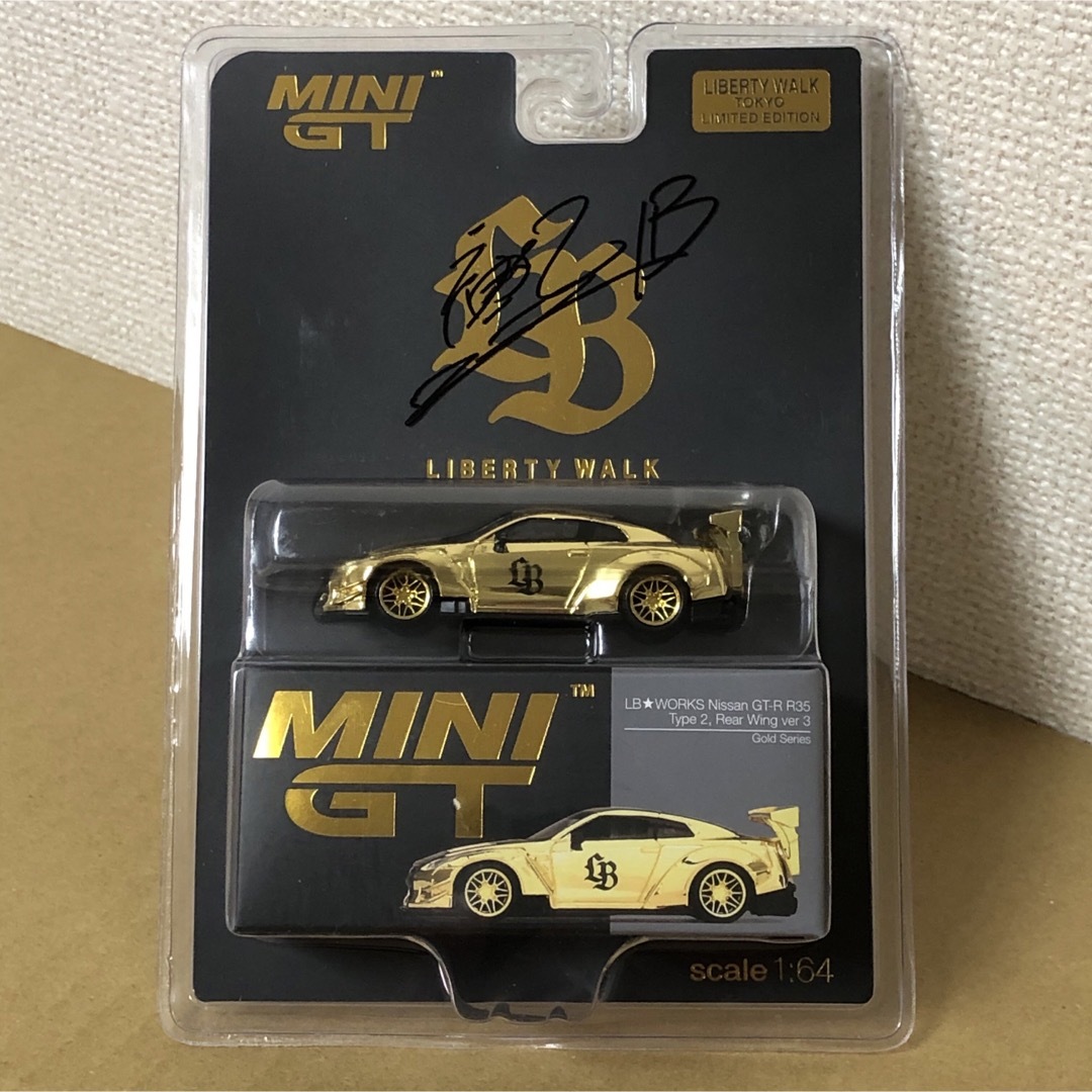 ミニGT リバティーウォーク NISSAN GT-R R35 の通販 by tnk7's shop ...