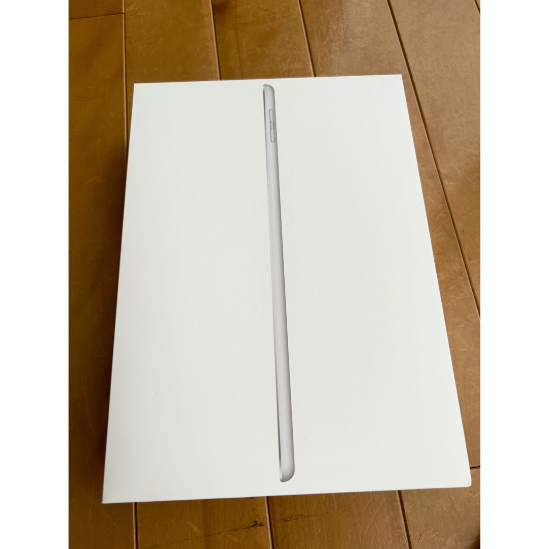 美品 Apple iPad 第5世代 32GB SIM フリー-