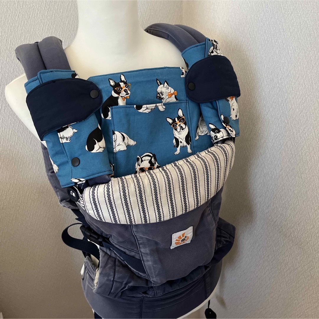 Ergobaby 抱っこ紐よだれカバー&胸カバーセット ハンドメイドリバーシブル フレブルの通販 by smile + 抱っこ紐よだれカバー&胸カバーセット ハンドメイド リバーシブル フレブル