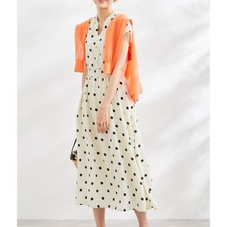 ロペピクニック(Rope' Picnic)の（新品）ロペピクニック  キーネックドット柄ワンピース(ロングワンピース/マキシワンピース)