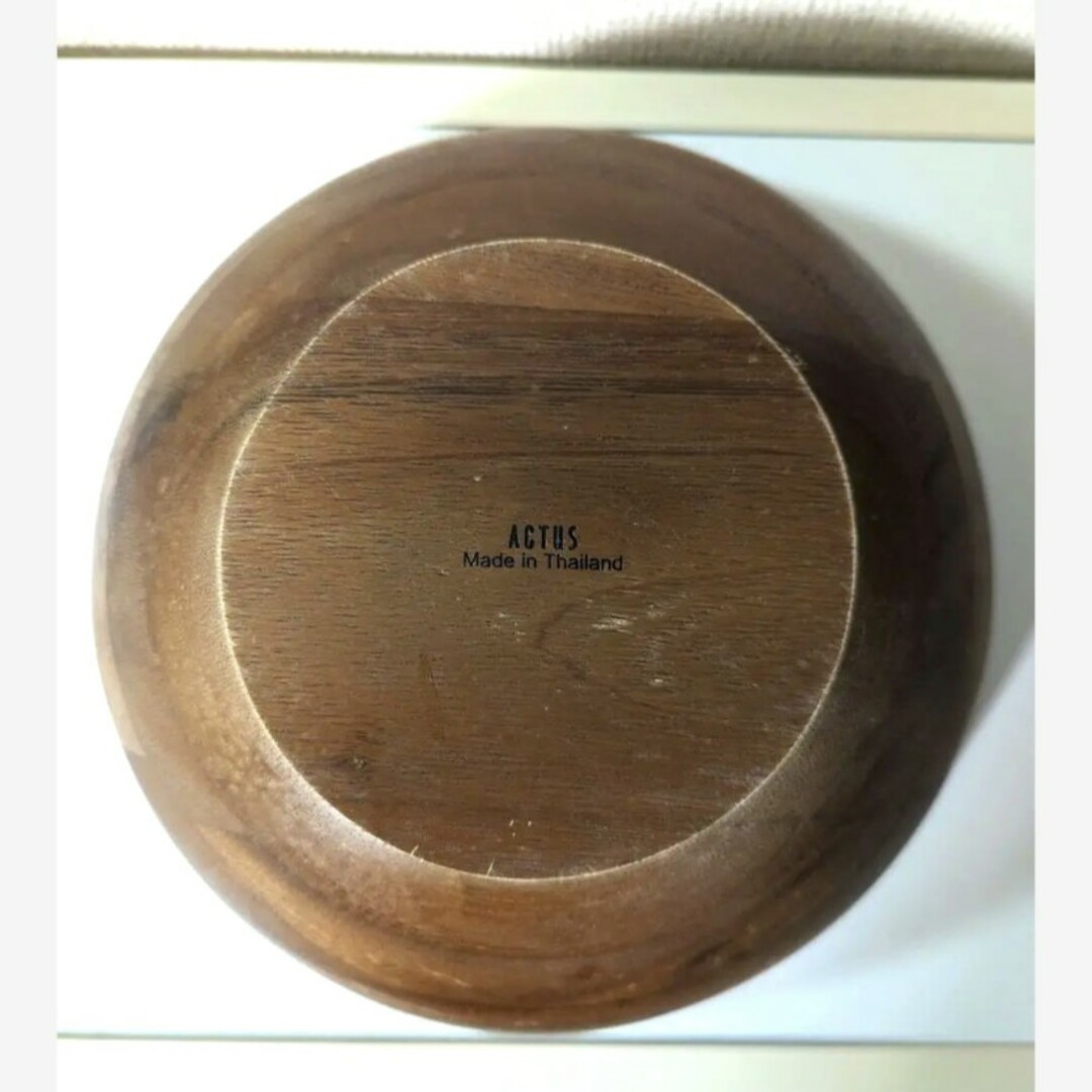 ACTUS(アクタス)のアクタスの木製サラダボール　直径25cm インテリア/住まい/日用品のキッチン/食器(テーブル用品)の商品写真