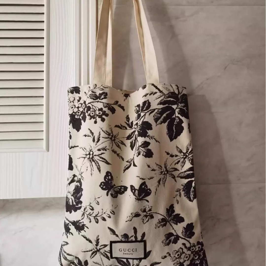 Gucci - 新品未使用 グッチ トートバッグ ノベルティ GUCCI 正規品の