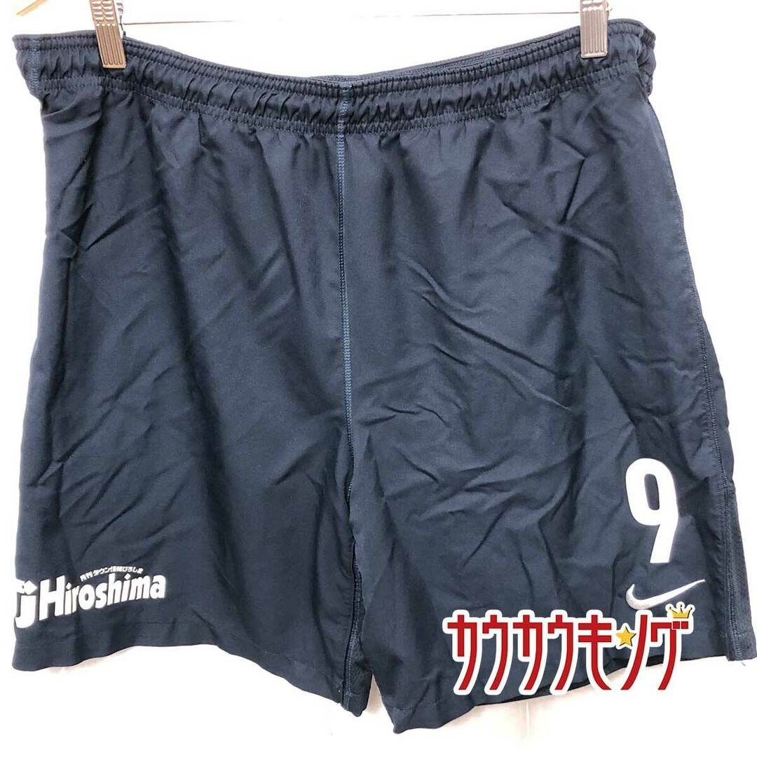 NIKE(ナイキ)のナイキ サンフレッチェ広島 支給品 実使用 #9 ハーフパンツ ゲームパンツ XXL サッカー Jリーグ スポーツ/アウトドアのサッカー/フットサル(記念品/関連グッズ)の商品写真