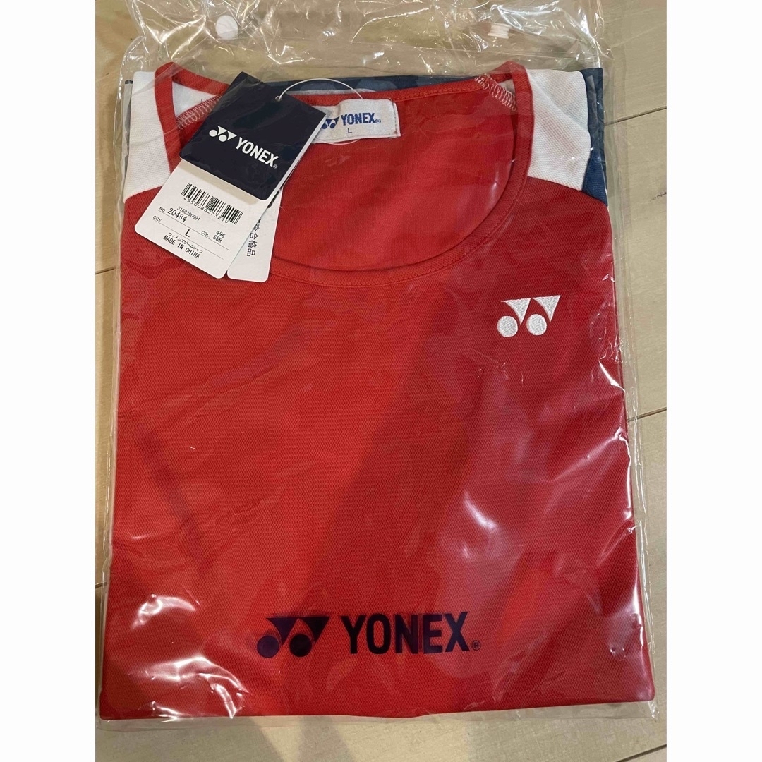 新品　ヨネックス YONEX  テニスウェア  バドミントン　ゲームシャツ　L赤