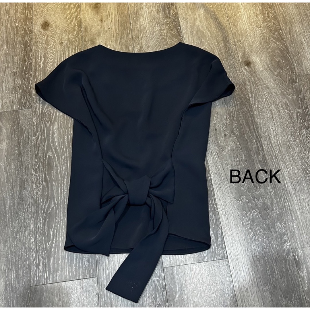 プチメゾン　バーブラウス　バーカット　バックリボン　トップス レディースのトップス(シャツ/ブラウス(半袖/袖なし))の商品写真