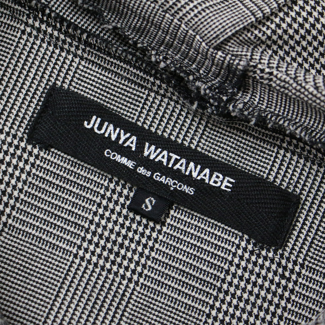 JUNYA WATANABE COMME des GARCONS(ジュンヤワタナベコムデギャルソン)のJUNYA WATANABE COMME des GARCONS ジュンヤワタナベ コムデギャルソン ワンピース グレー ブラック 黒 S ロング マキシ Aライン フリルカラー 半袖 グレンチェック 切替 タック ウール キュプラ AD2006 おしゃれ シンプル きれいめ【レディース】【中古】 レディースのワンピース(ロングワンピース/マキシワンピース)の商品写真