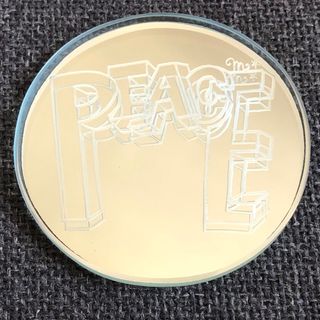 エストネーション(ESTNATION)の鏡　ミラー　手鏡　ミックイタヤ　PEACE エストネーション　アローズ(ミラー)