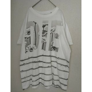 ディーゼル(DIESEL)のDIESEL ビッグロゴ 花柄 Tシャツ(Tシャツ/カットソー(半袖/袖なし))