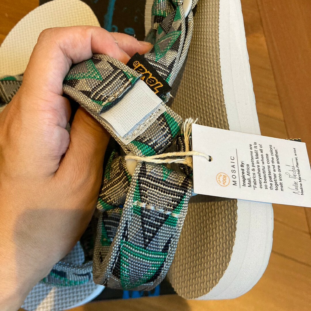 Teva(テバ)のTEVA オリジナルユニバーサル 25cm新品 メンズの靴/シューズ(サンダル)の商品写真