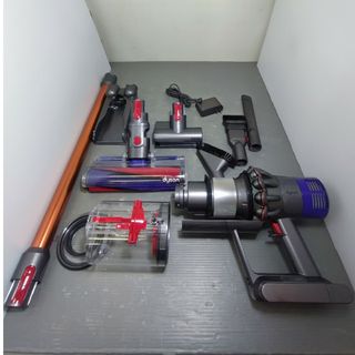 ダイソン(Dyson)のダイソン　Dyson cyclone V10 SV12FF(掃除機)