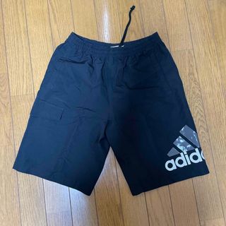 アディダス(adidas)のadidas（アディダス）160センチ短パン・黒・ハーフパンツ(パンツ/スパッツ)