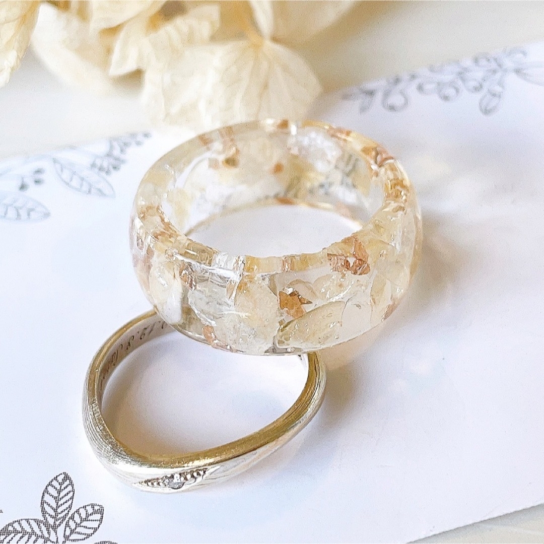 レジンリング　指輪　リング　天然石　シトリン　幸運　ゴールド　大人可愛い　15号 ハンドメイドのアクセサリー(リング)の商品写真