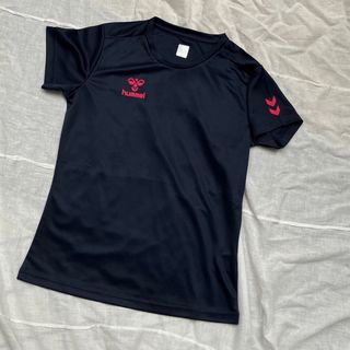 ヒュンメル(hummel)の新品未使用品　ヒュンメル　レディースLサイズ　半袖Tシャツ　紺ネイビー(Tシャツ(半袖/袖なし))