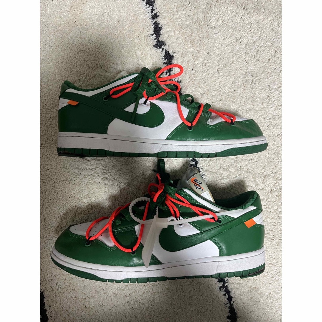 OFF-WHITE(オフホワイト)のOFF-WHITE Nike オフホワイト　ナイキ ダンクロー パイングリーン メンズの靴/シューズ(スニーカー)の商品写真