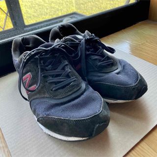 ニューバランス(New Balance)のnewbalance スニーカー 紺色(スニーカー)