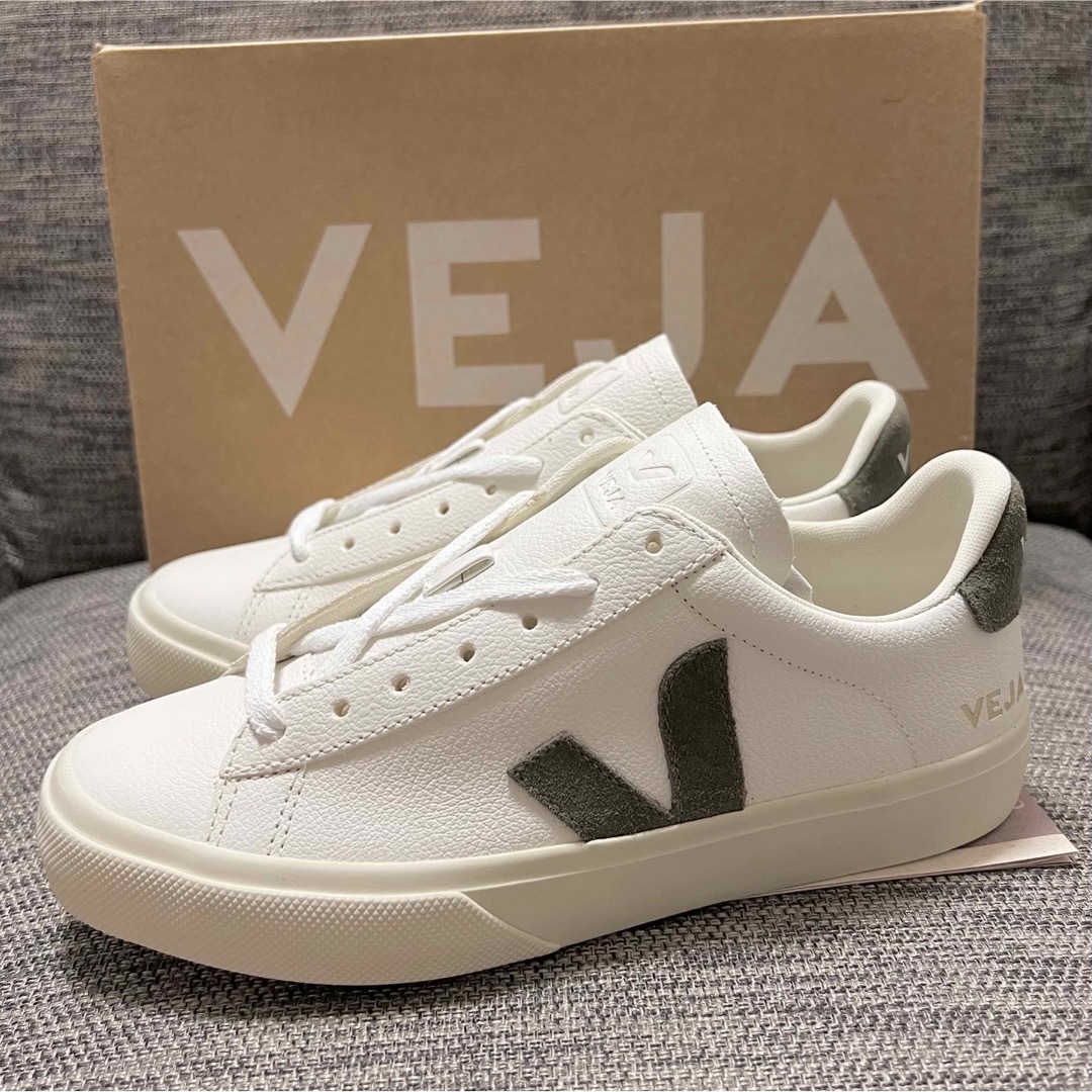 靴/シューズ新品未使用VEJA CAMPO CHROMEFREE LEATHER ホワイト