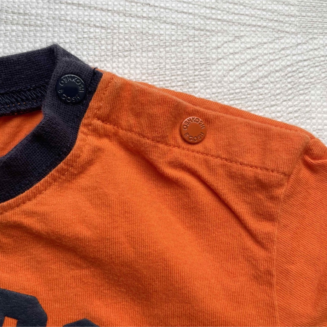 OshKosh(オシュコシュ)のOshkosh♡オシュコシュ　Tシャツ　オレンジ　95 ロゴ キッズ/ベビー/マタニティのキッズ服男の子用(90cm~)(Tシャツ/カットソー)の商品写真
