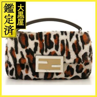 フェンディ(FENDI)のFENDI　ショルダーバッグ　スマートフォンポーチ　7AS142　【472】MM(ショルダーバッグ)