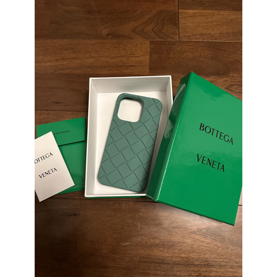 新色BOTTEGA VENETAボッテガヴェネタiPhone14Proケース