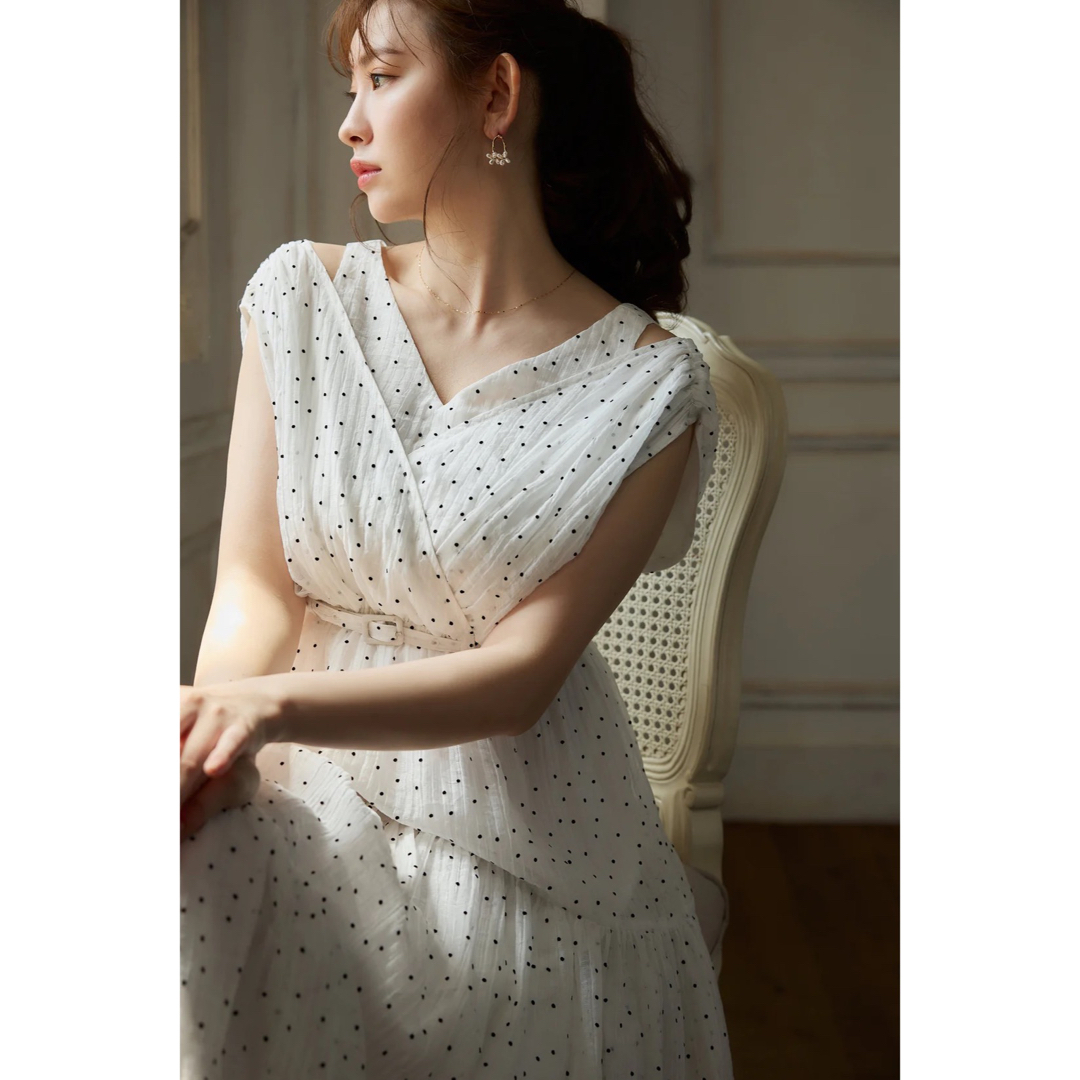 Tiered Polka-Dot Long DressSカラー