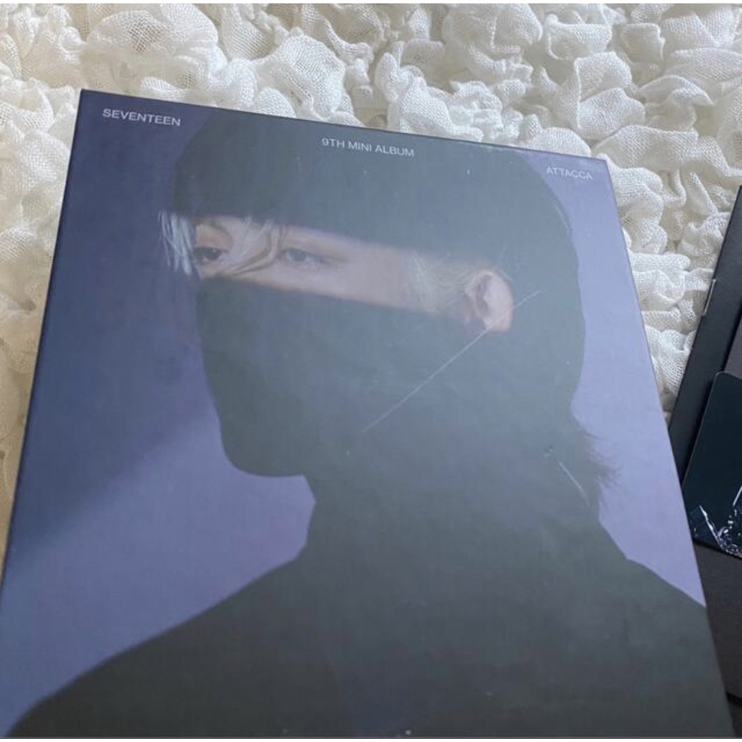 SEVENTEEN(セブンティーン)のSEVENTEEN attacca CARAT盤 エスクプス  エンタメ/ホビーのCD(K-POP/アジア)の商品写真