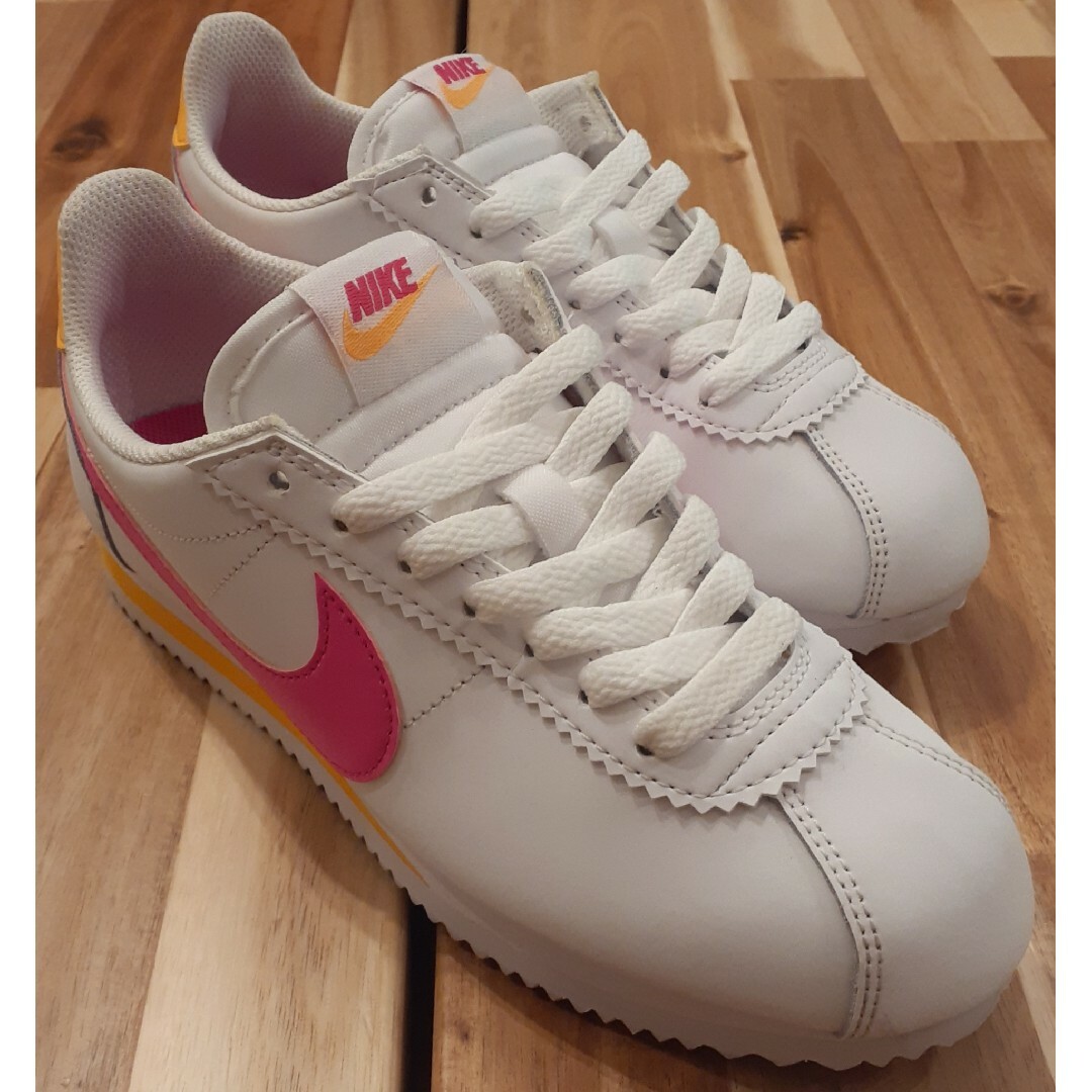 ナイキ クラシック コルテッツ レザー 807471-112 23cm
