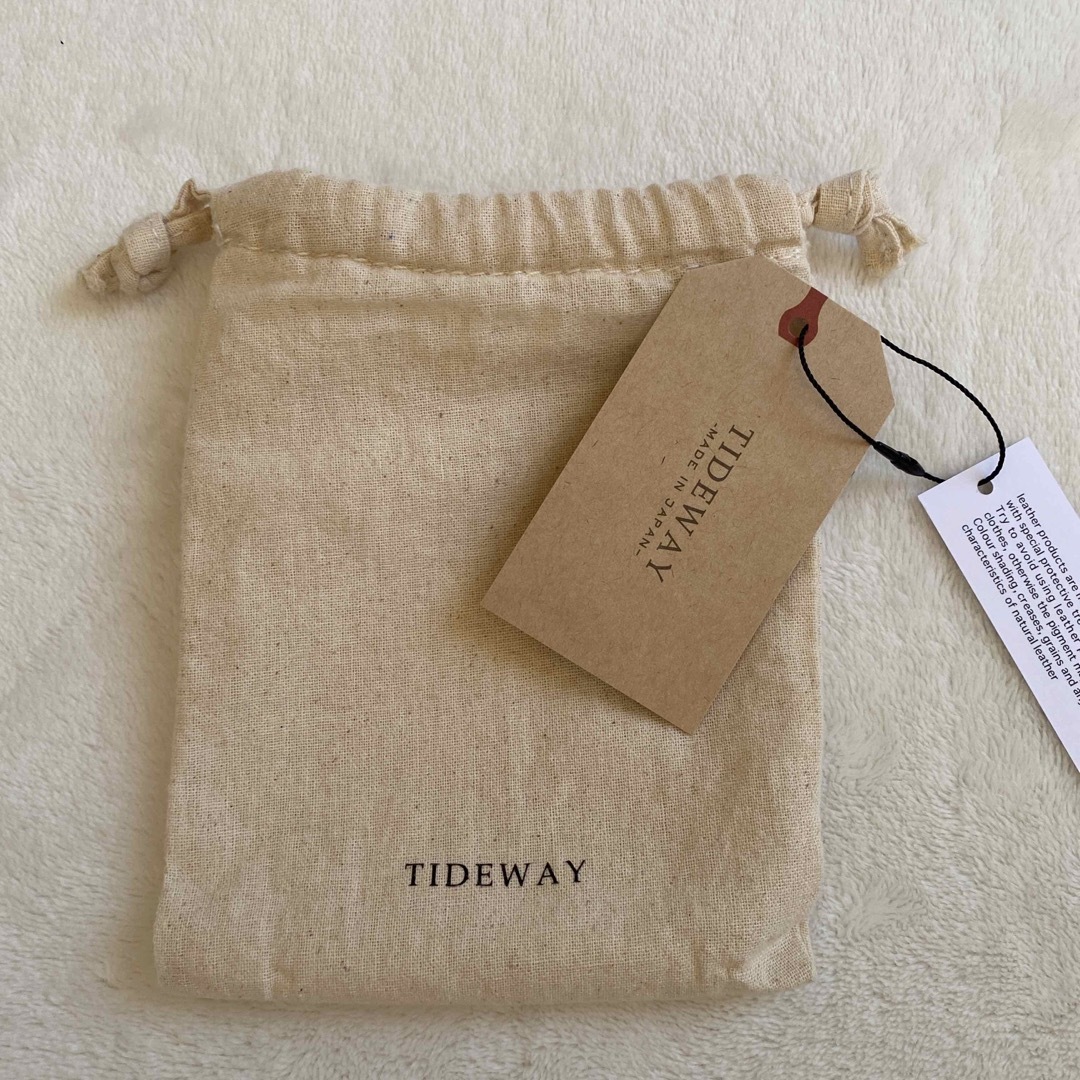 TIDEWAY(タイドウェイ)のTIDE WAY  レザーコインケース　美品  レディースのファッション小物(コインケース)の商品写真