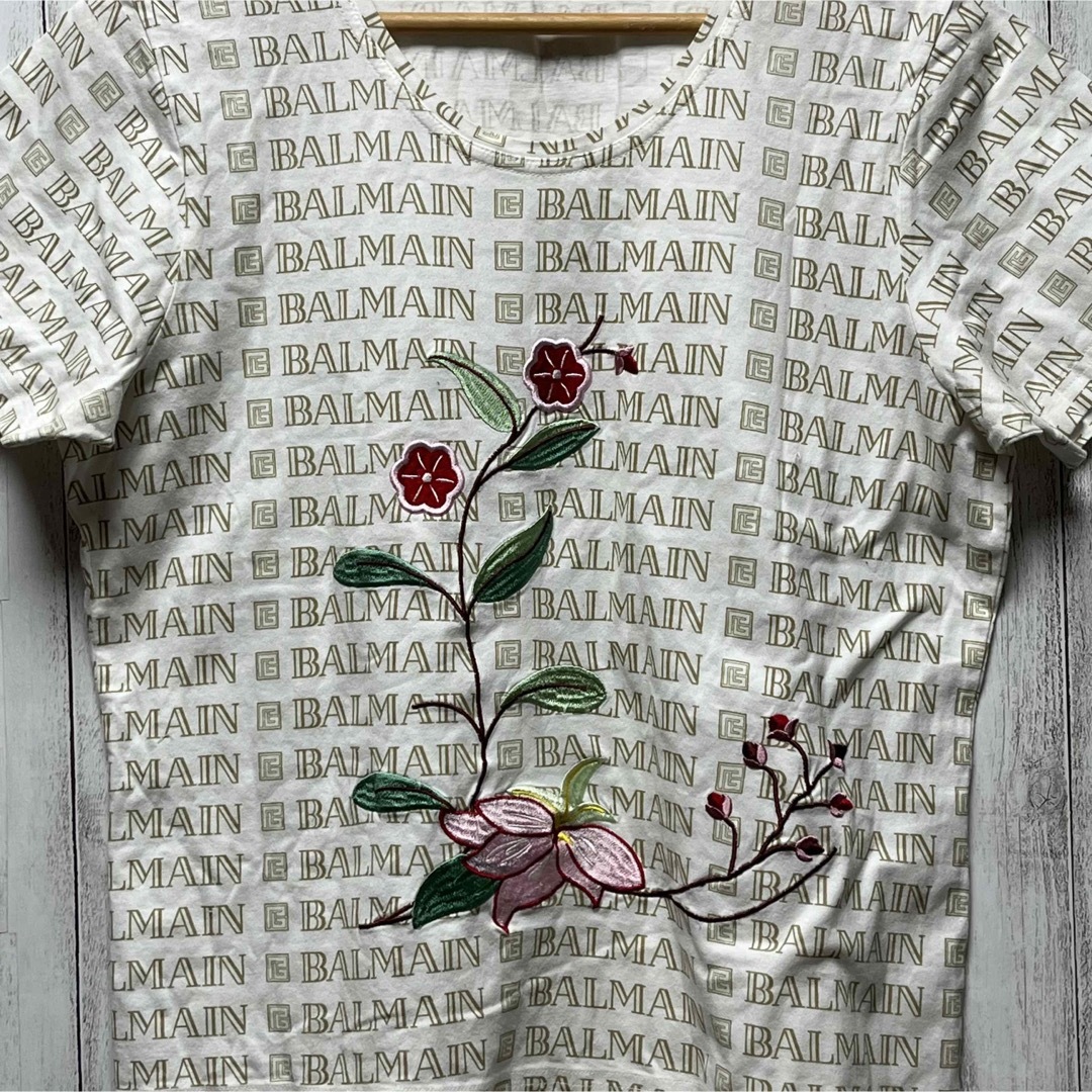 BALMAIN - 美品BALMAN 刺繍トップスＴシャツの通販 by kaede