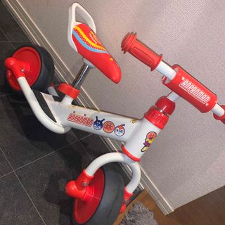 アンパンマン キックバイクの通販 by ごん's shop｜ラクマ