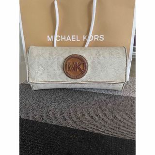 マイケルコース(Michael Kors)のマイケルコース長財布！！(財布)