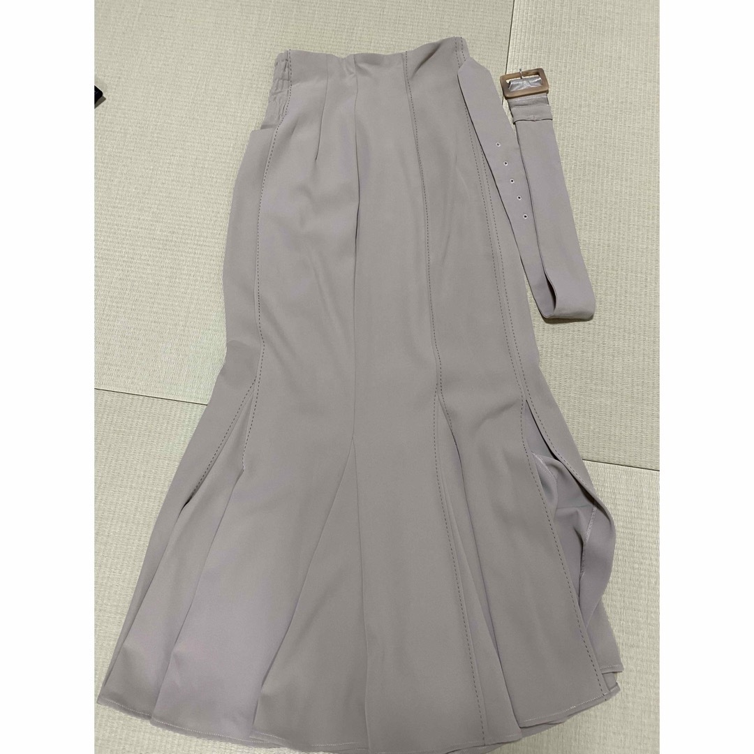COCO DEAL(ココディール)のココディール　ベルト付きマーメイドスカート　ベージュ レディースのスカート(ロングスカート)の商品写真