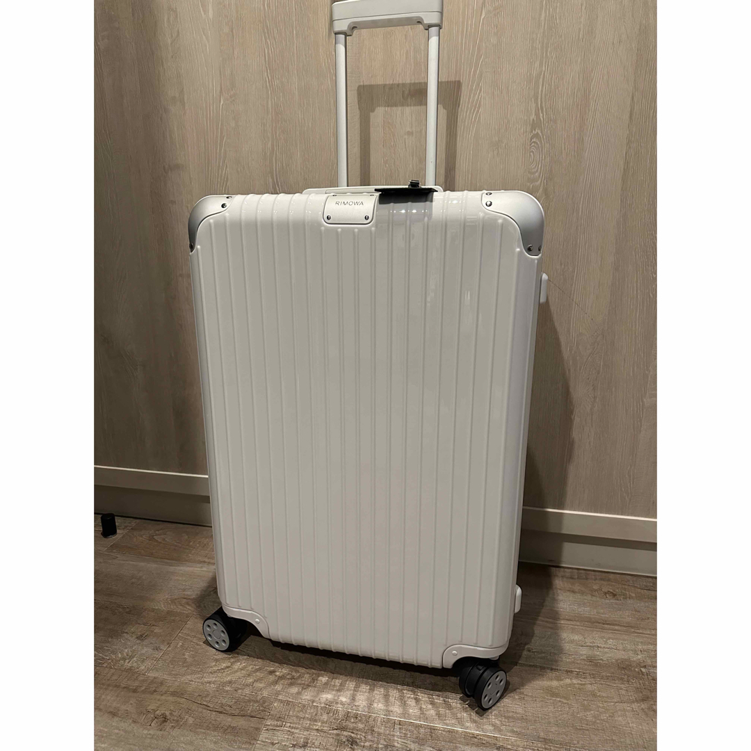 RIMOWA - RIMOWA HYBRID Check-In L ホワイトの通販 by kzm's RIMOWA - RIMOWA HYBRID Check-In L ホワイトの通販 by kzm's