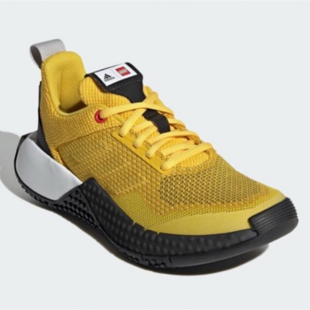 adidas(アディダス)の定価10450円アディダスコラボレゴadidas×LEGO 22.5センチ キッズ/ベビー/マタニティのキッズ靴/シューズ(15cm~)(スニーカー)の商品写真