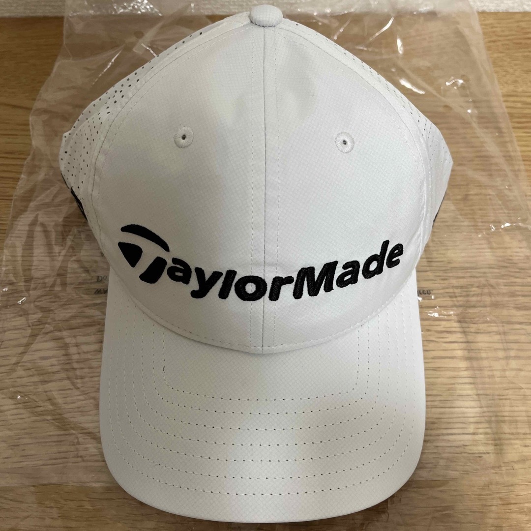 TaylorMade(テーラーメイド)のほぼ新品！ テーラーメイド　キャップ スポーツ/アウトドアのゴルフ(その他)の商品写真