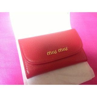 ミュウミュウ(miumiu)のmiumiuキーケース 新品未使用(その他)