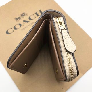 【COACH 新品】ビルフォールド ウォレット・フローラル プリント