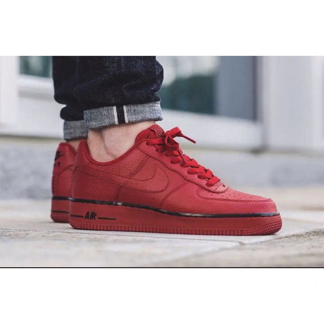 NIKE AIR FORCE 1 07 LE/RED 24.5cm