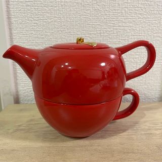 アフタヌーンティーリビング(Afternoon Tea LIVING)のりんご　ティーポット　カップ(食器)