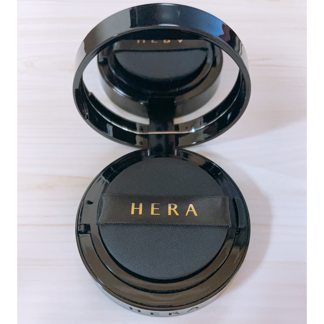 AMOREPACIFIC(アモーレパシフィック)のHERA ヘラ ブラッククッション #23N1 コスメ/美容のベースメイク/化粧品(ファンデーション)の商品写真