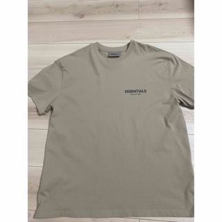 フィアオブゴッド(FEAR OF GOD)のessentialsロゴtシャツ(Tシャツ/カットソー(半袖/袖なし))