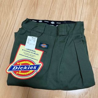 ホリデイ(holiday)のHOLIDAY DICKIES 2TUCK PANTS(カジュアルパンツ)